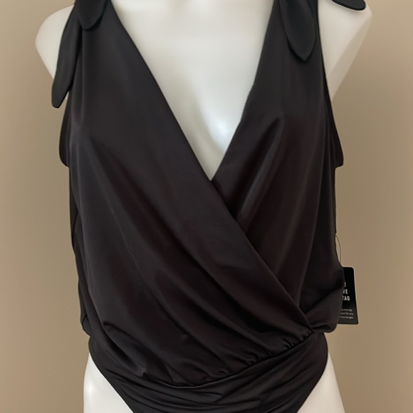(NWT) Express Women’s Black Bodysuit, Small - Picture 14 of 15